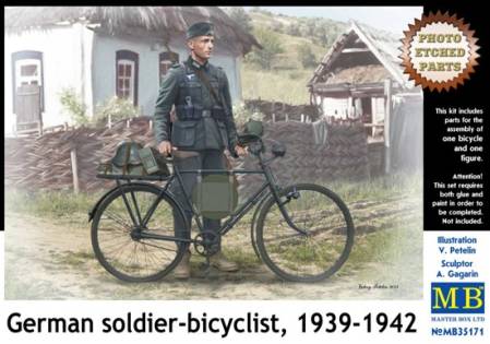 German Soldier-Bicyclist, 1939-1942 with Photo-etched Parts