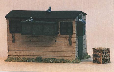 Pigeon Loft with Pigeons & Basket