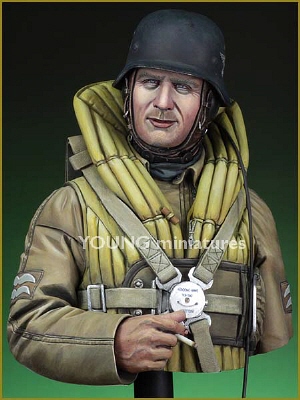 WWII Luftwaffe Bomber Crewman, 1940