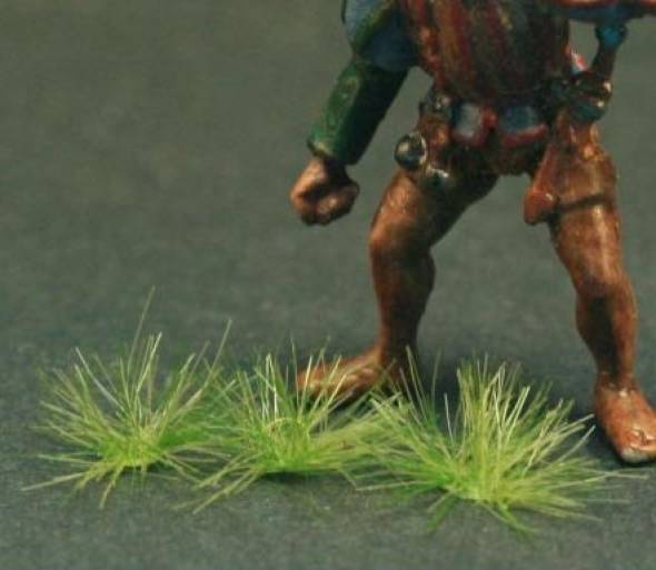 Mini Tuffs of Grass- Height 4mm - Medium Green - Designed for Small Scales 15mm, 1/72, 28mm