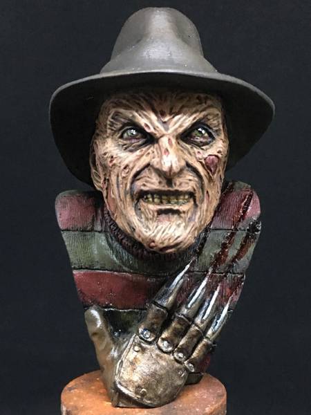 microMANIA - Freddy Bust - ONLY 1 AVAILABLE AT THIS PRICE