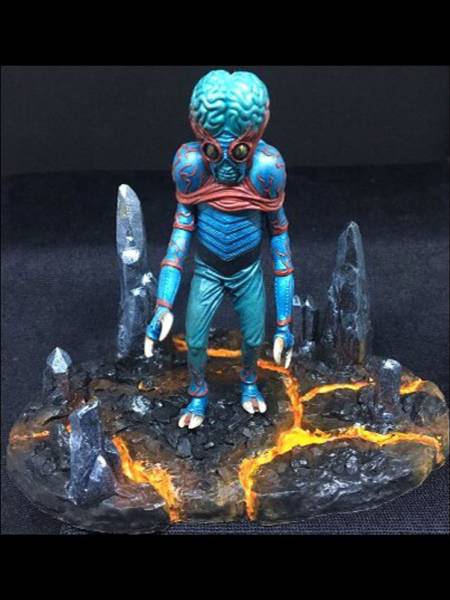 microMANIA - Alien Mutant Figure and Base - ONLY 1 AVAILABLE AT THIS PRICE