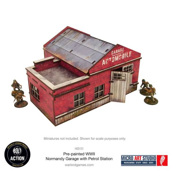 Micro Art Studio WW2 Normandy Garage with Petrol Station