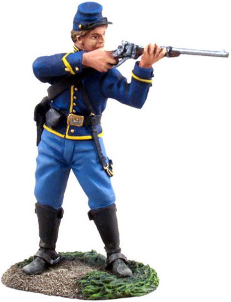 American Civil War: Dismounted Union Cavalry Trooper Standing Firing #1 - ONLY 2 AVAILABLE