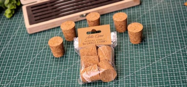 Artis Opus Painting Handle Corks Large
