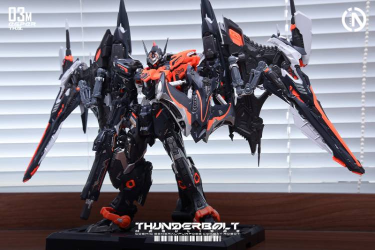 In Era Infinity Nova THB-03M Thunder-Speed Manta Ray Model Kit