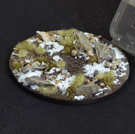 Gamers Grass Battle Ready Bases - Winter Oval Bases 120mm (x1)