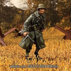 German Grenadier NCO Running in Greatcoat With MP 40 1941-45
