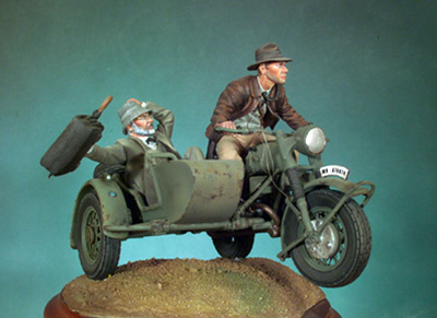 The Escape - Motorcycle & Sidecar 