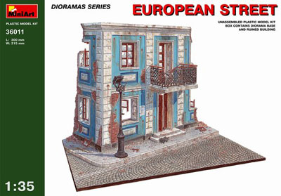 European Street Diorama Base