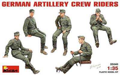 WWII German Artillery Crew Riders (5)