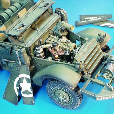 US Troop Carrier Halftrack Engine Set