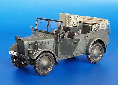 Kfz 2 Stoewer Radio Car