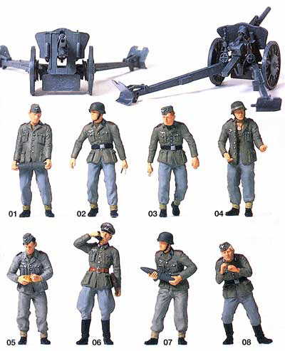 German Reich Light Field Howitzer 10.5cm & Gunners 1939-45