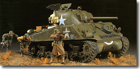 TAMIYA 35250 M4A3 Sherman Tank w/75mm Gun & 3 figs 1:35 Military Model Kit 