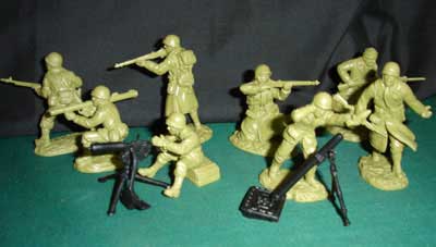 WWII U.S. Fire Fire Support in Khaki Green