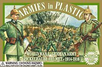 WWI Germans in Picklehaube Helmets