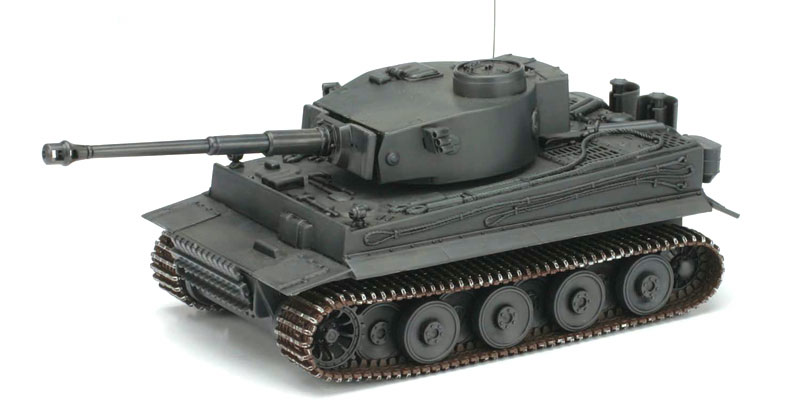 Tiger Battery Tank; Operated Model Kit