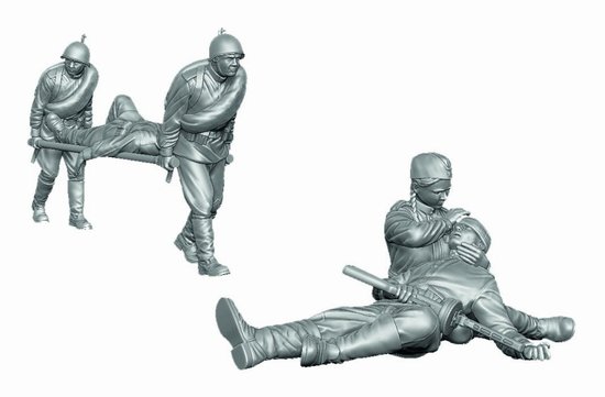 Soviet Medical Troops WWII - 5 Figures Set and Stretcher