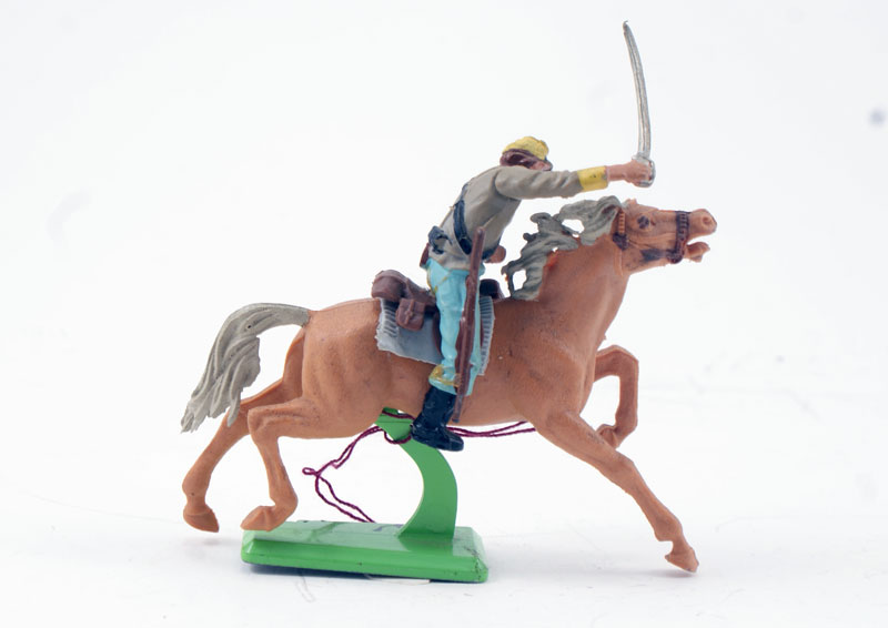 Britains Deetail ACW Mounted Confederate With Sword