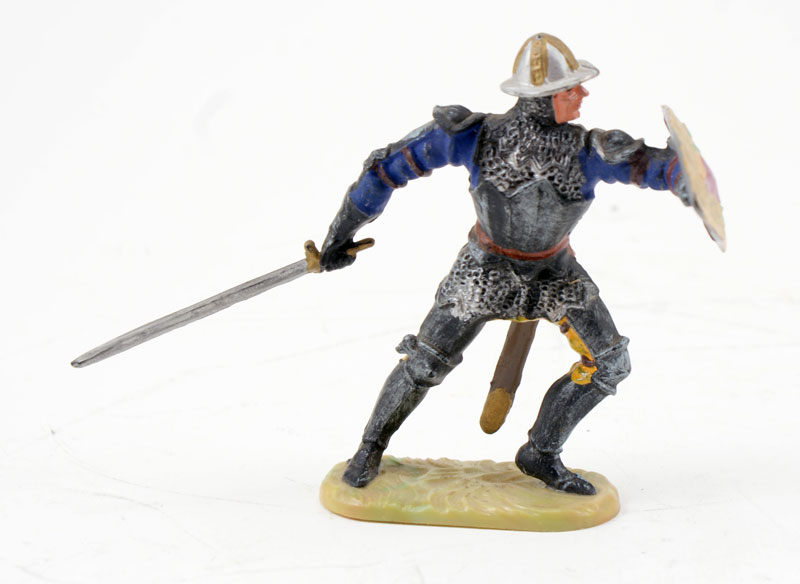 Elastolin 8940 70mm 15 Century Knight Defending