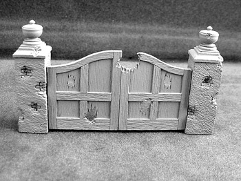 Brick & Stucco Pillar Ruin with Carriage Gate