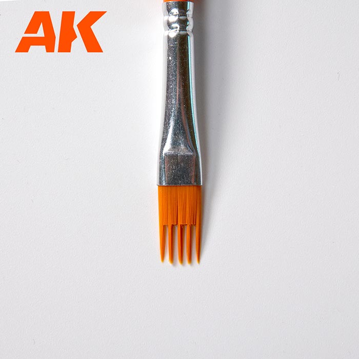 AK Interactive Comb Shape Weathering Brush - Size 5