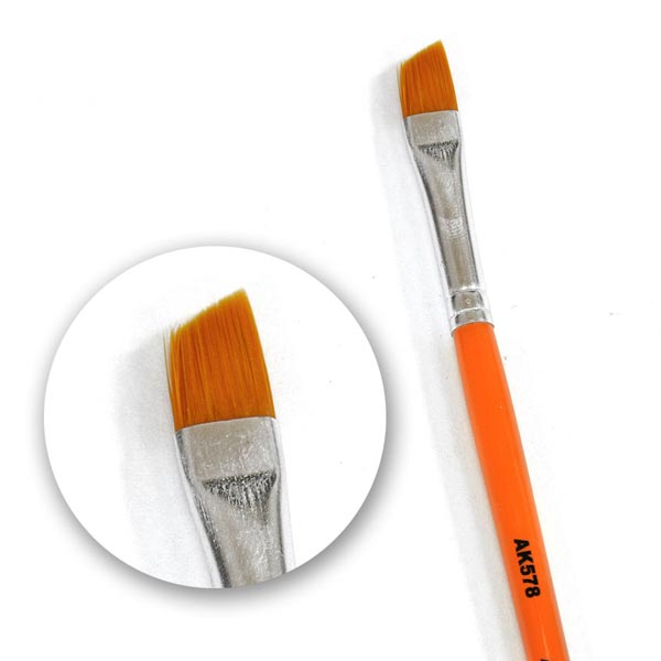Diagonal Weathering Brush
