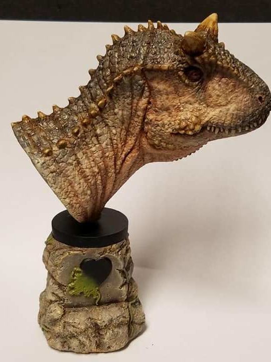 microMANIA - Carnotaurus Bust