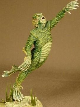 microMANIA - Gillman Figure and Base
