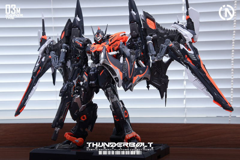 In Era Infinity Nova THB-03M Thunder-Speed Manta Ray Model Kit