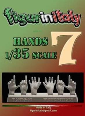 1/35 Hands 7