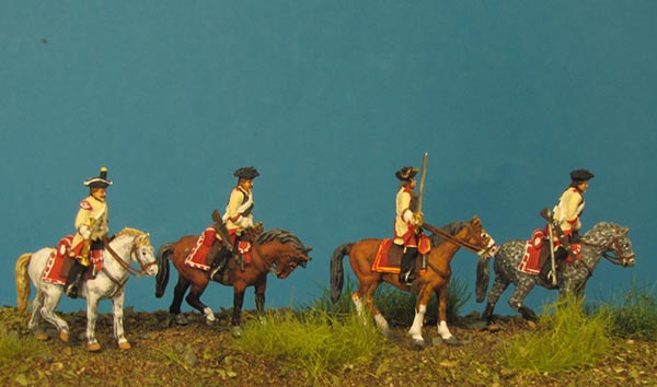7 Years War: Austrian Cuirassiers Set 2- Command Group II on Standing Horses