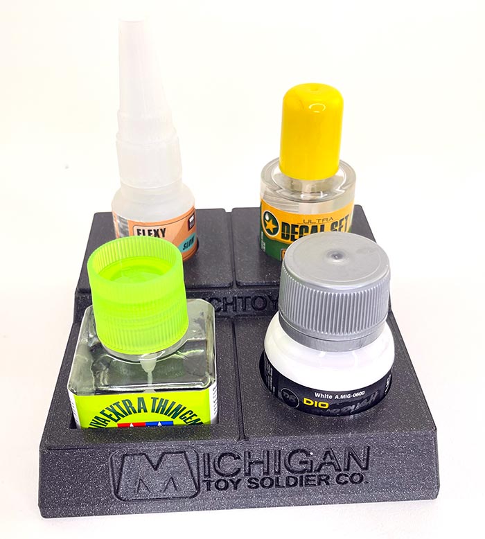 Michigan Toy Soldier Company : Vallejo - Liquid Mask 32ml Bottle