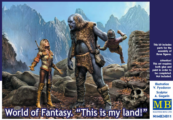 World of Fantasy: Female Warrior & Giant Holding Gnome (3)