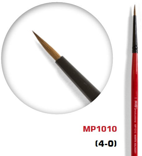 Size 4/0 Marta Kolinsky Brush