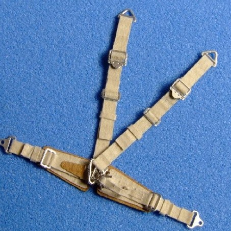 WWI-II Luftwaffe Standard Seatbelts Beige (Pre-Cut Paper/Photo-Etch)