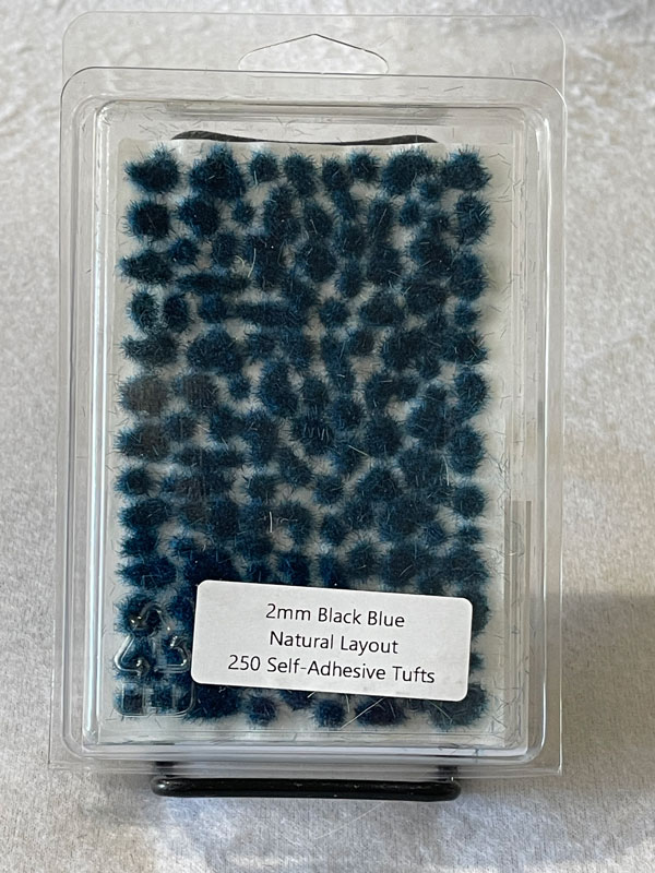 Shadows Edge 2mm Black Blue Tufts Natural Layout