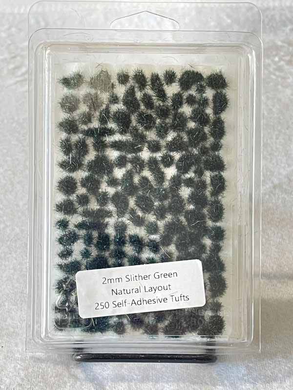 Shadows Edge 2mm Slither Green Tufts Natural Layout