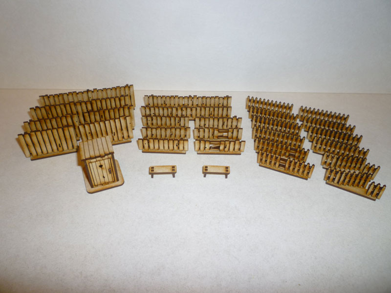 Eastern European Fence Set - 1/72nd scale MDF