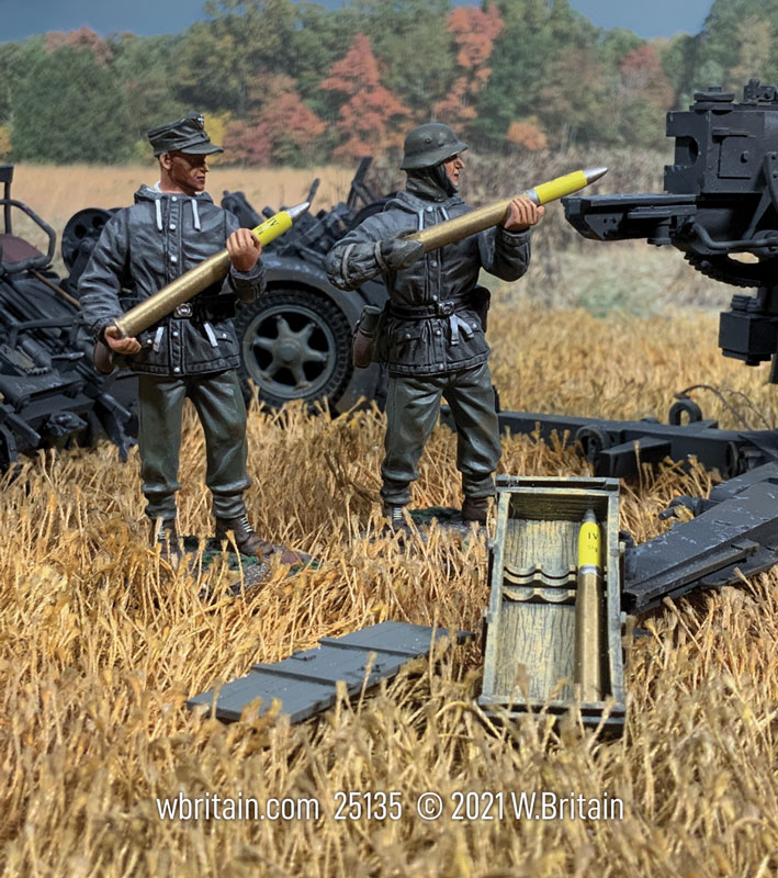 German 2 Man Flak Crew with Open Crate And High Explosive Shells, 1942-45