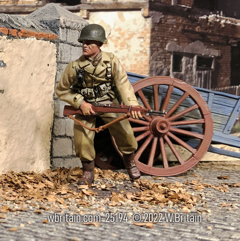 U.S. Armored Infantryman Advancing 1943-45