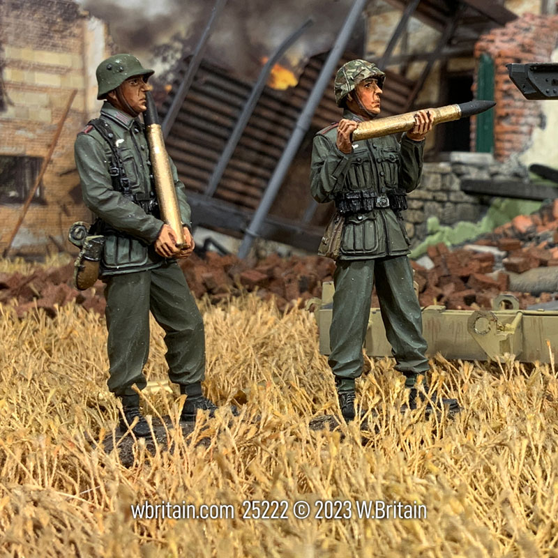 Preparing for Action No.1 Two Members of a German 88 Flak Gun
