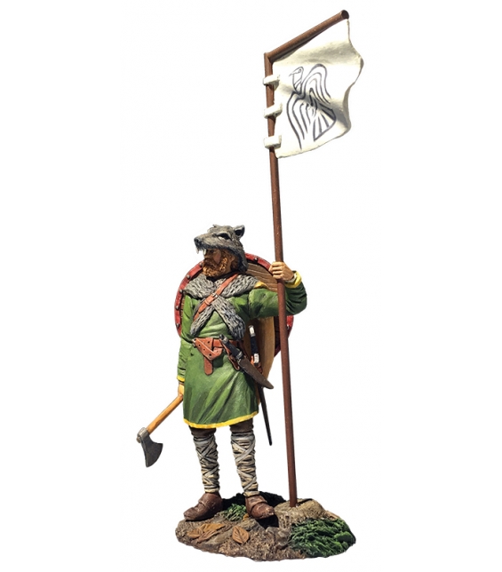 Viking with Raven Banner (Arnlaug)