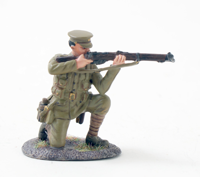 BRITISH INFANTRY KNEELING FIRING-1 AVAILABLE OOP