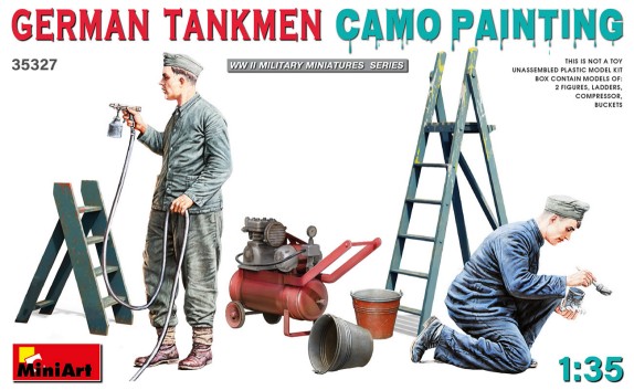 WWII Camo Painting WWII German Tankmen (2) w/Compressor, Paint Gun, Ladders, Buckets