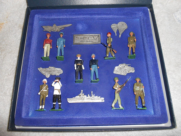 W BRITAIN #8831 WWII D DAY SET 1 AVAILABLE OOP